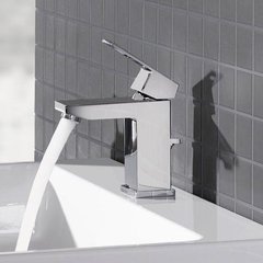 Змішувач для умивальника Grohe Eurocube 23132000