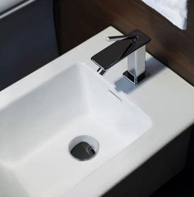 ///  /// Бренд: Gessi