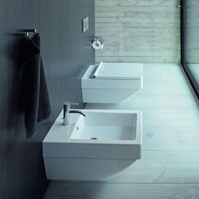 24 328 грн ///  /// Бренд: Duravit
Без функции биде